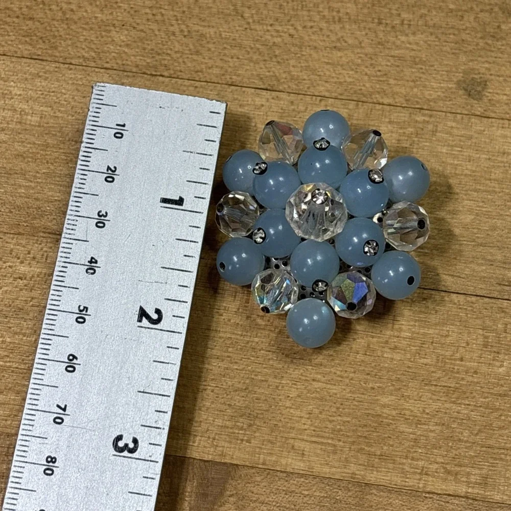 Vintage 1950s Blue Moonglow AB Crystal Bead Cluster 3D Brooch Pin Silver Tone